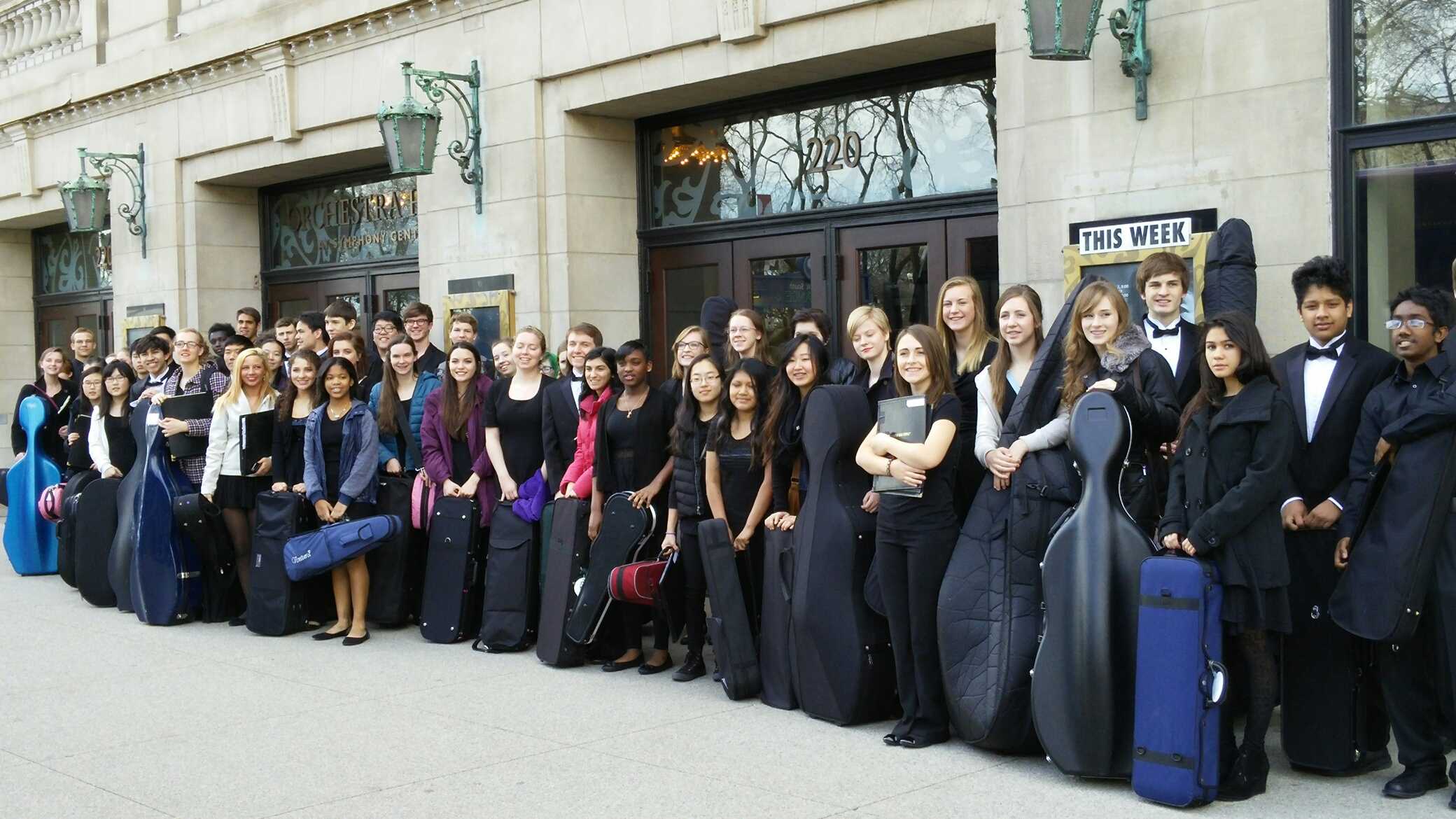 Orchestra performs in Chicago