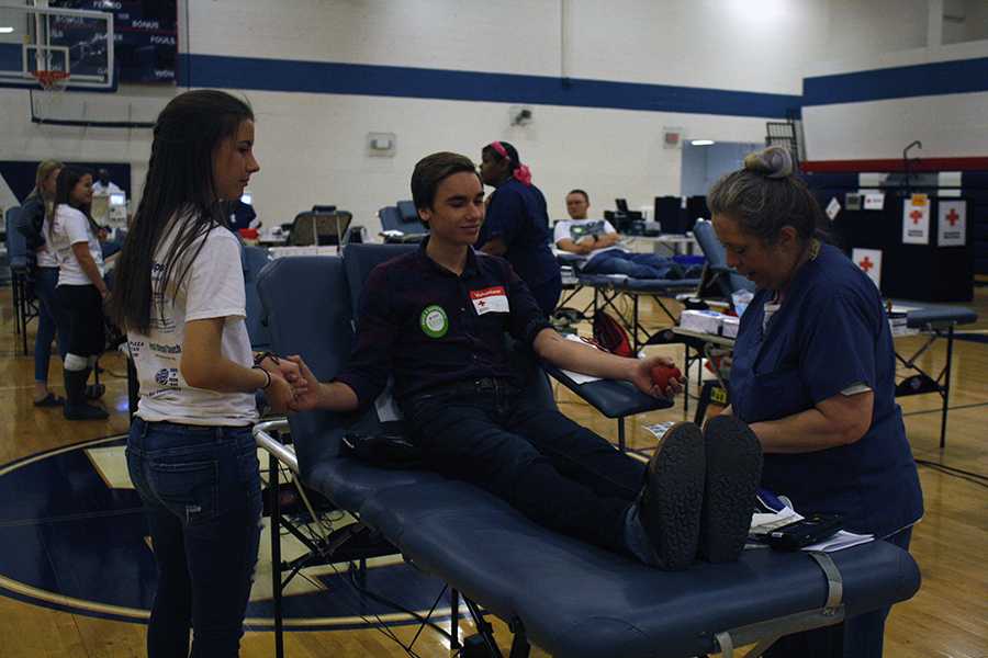 Student Council surpasses blood drive goal