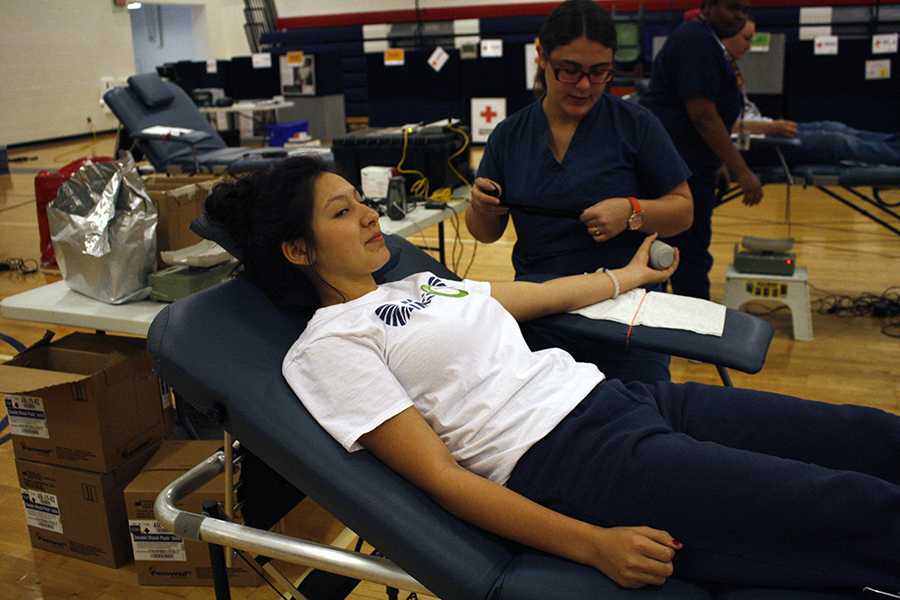 Student Council surpasses blood drive goal