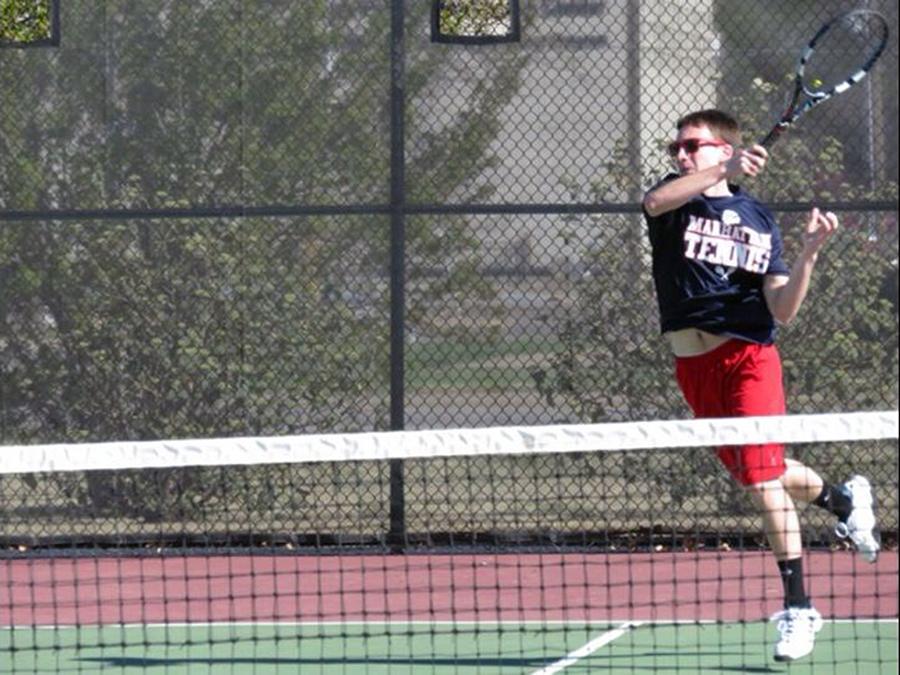 Boys tennis kicks off season with win